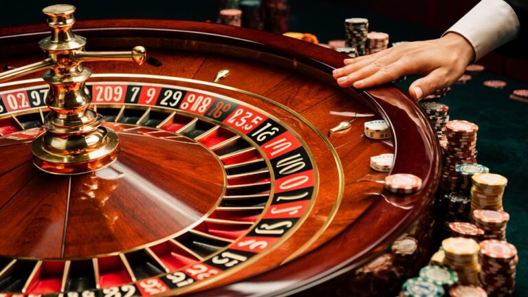 learn roulette win money